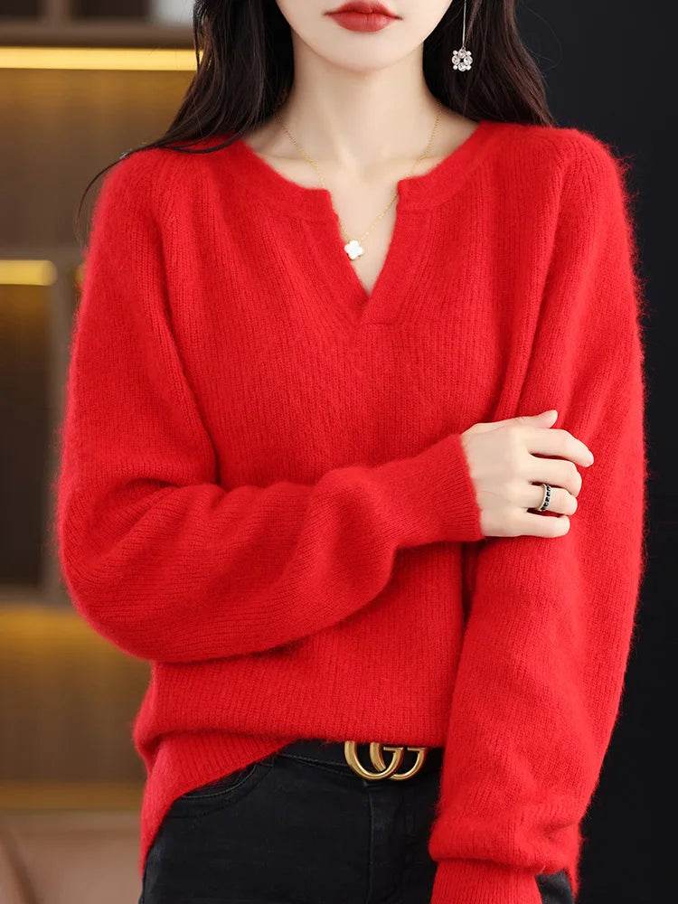Elegant V-Neck Mink Cashmere Sweater - Image 3