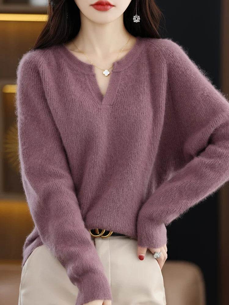 Elegant V-Neck Mink Cashmere Sweater - Image 4