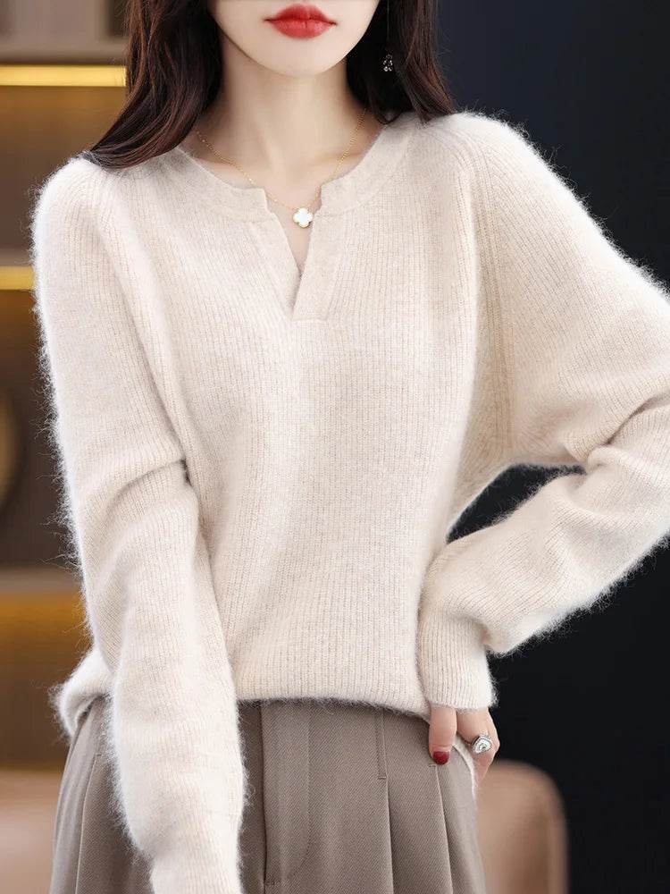Elegant V-Neck Mink Cashmere Sweater - Image 7