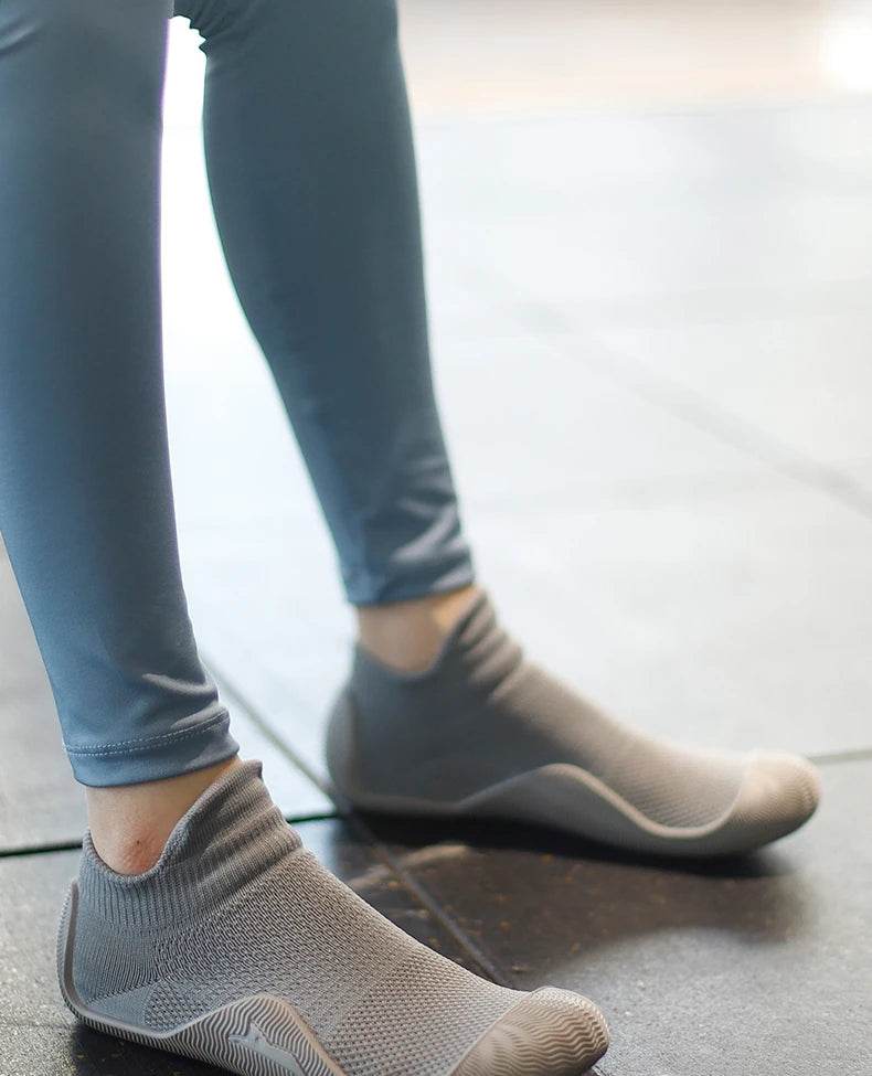 Lightweight Barefoot Grip Shoes - Image 15