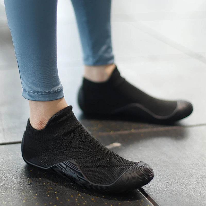Lightweight Barefoot Grip Shoes - Image 4